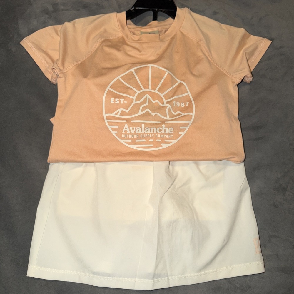 Avalanche Youth Girls Two Piece Set Tshirt/Skort MSRP 34.00 NWT Sz Small (7/8)